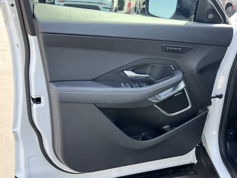 Used 2024 Jaguar E-PACE R-Dynamic SE image 14