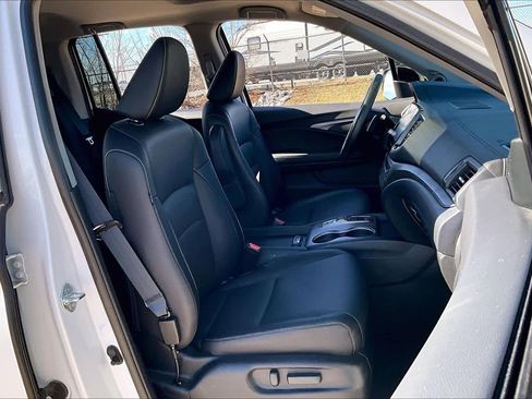 Used 2023 Honda Ridgeline RTL-E image 9