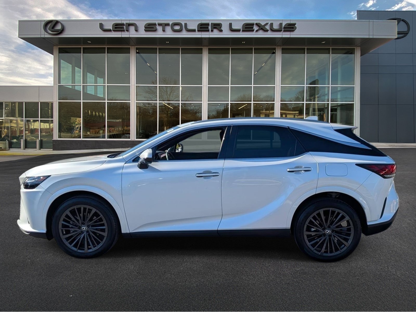 Certified 2025 Lexus RX 350 Premium w/ Convenience Package AWD/4WD image 6