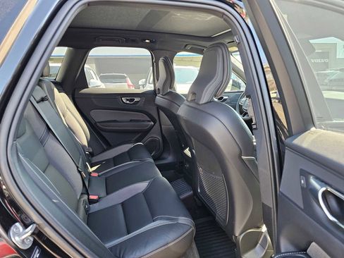 Certified 2024 Volvo XC60 T8 Ultimate w/ Protection Package Premier AWD/4WD image 15