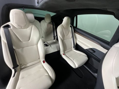 Used 2022 Tesla Model X Base image 20