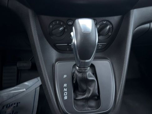 Used 2018 Ford Transit Connect XL image 17