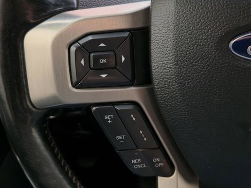 Used 2018 Ford F350 Platinum w/ Platinum Ultimate Package AWD/4WD image 20