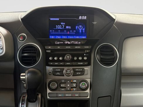 Used 2015 Honda Pilot LX image 25