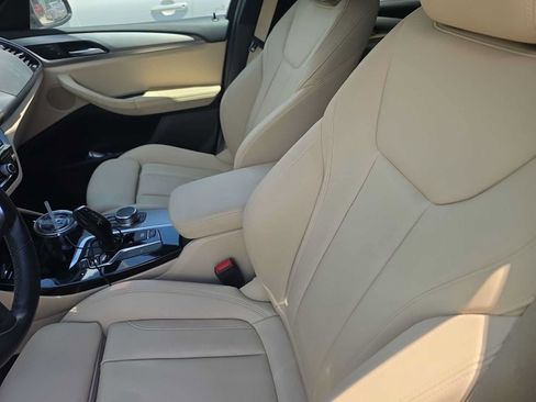 Used 2019 BMW X3 sDrive30i w/ M Sport Package 2 RWD image 7