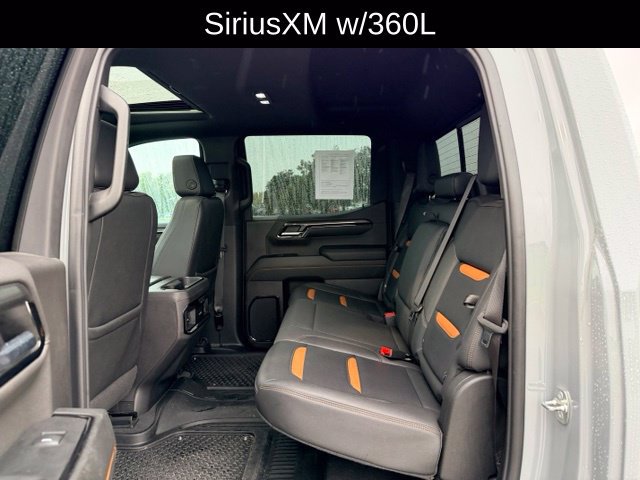 Used 2024 GMC Sierra 1500 AT4 w/ Technology Package AWD/4WD image 9