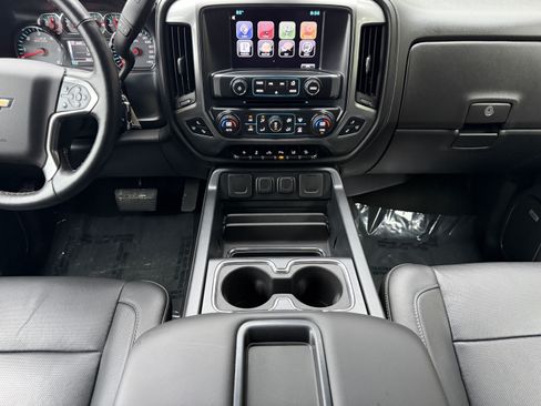 Used 2015 Chevrolet Silverado 1500 LTZ Z71 w/ LTZ Plus Package AWD/4WD image 23