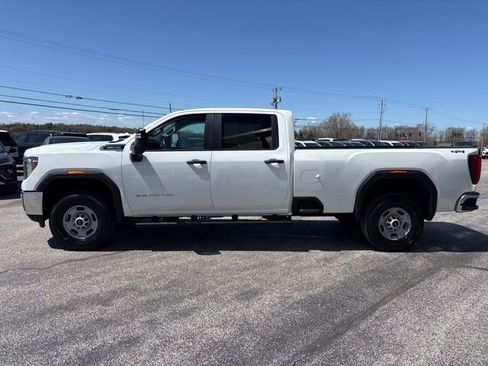 Used 2020 GMC Sierra 2500 4x4 Crew Cab w/ Convenience Package image 4