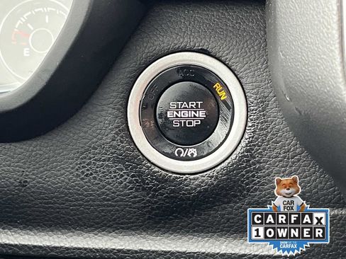 Used 2024 RAM 1500 Laramie image 32