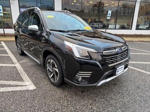 Used 2023 Subaru Forester Touring image 12