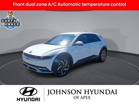Certified 2024 Hyundai Ioniq 5 SE RWD image 4