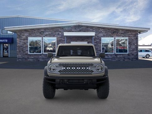 New 2025 Ford Bronco Badlands w/ Sasquatch Package image 6