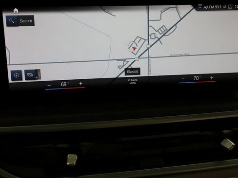 Used 2023 BMW X7 xDrive40i w/ M Sport Package image 8