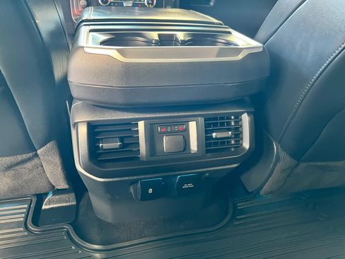Used 2022 Ford F150 Raptor w/ Equipment Group 801A High AWD/4WD image 20