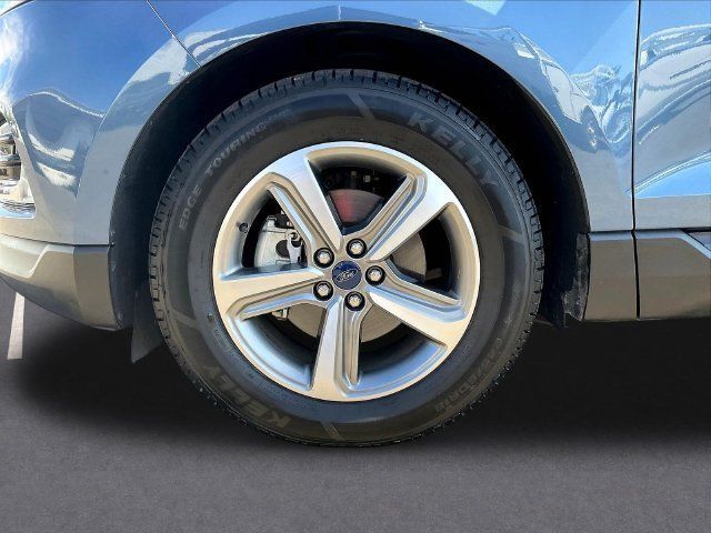 Used 2019 Ford Edge SEL w/ Equipment Group 201A FWD image 35