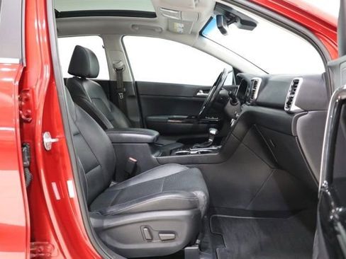 Used 2021 Kia Sportage EX w/ EX Technology Package AWD/4WD image 39