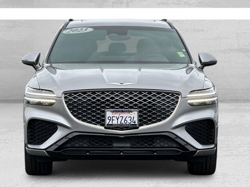 Used 2023 Genesis GV70 2.5T w/ Sport Prestige Package image 9