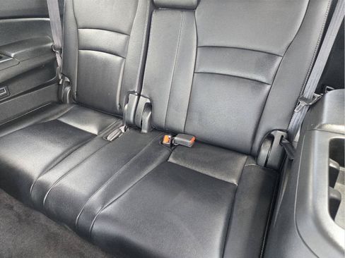 Used 2021 Honda Pilot Touring image 28