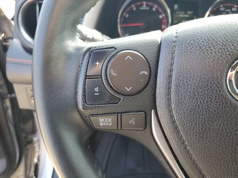 Used 2017 Toyota RAV4 SE FWD image 12