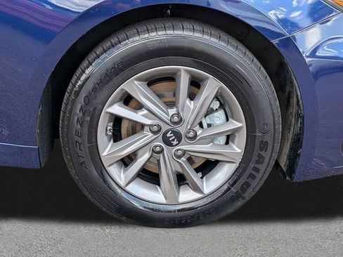 Used 2020 Kia Optima LX FWD image 11
