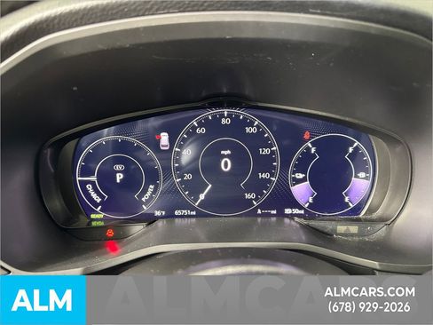 Used 2024 MAZDA CX-90 Plug-In Hybrid w/ Premium Pkg image 32