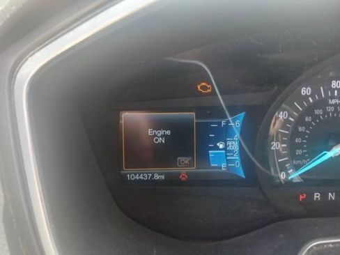 Used 2016 Ford Fusion Titanium FWD image 8