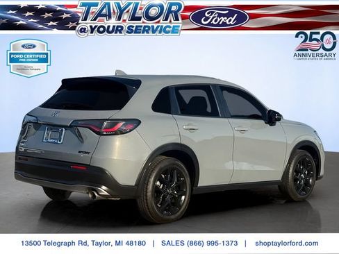 Used 2024 Honda HR-V Sport image 4