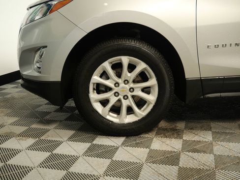 Used 2019 Chevrolet Equinox LT image 9