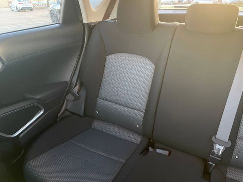 Used 2025 Kia Soul LX w/ LX Technology Package image 39