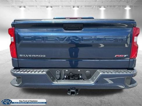 Used 2022 Chevrolet Silverado 1500 RST AWD/4WD image 4
