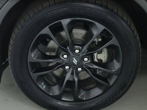 Certified 2023 Dodge Durango R/T AWD/4WD image 38