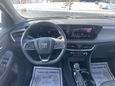 Used 2025 Buick Encore GX Sport Touring w/ Advanced Technology Package image 15