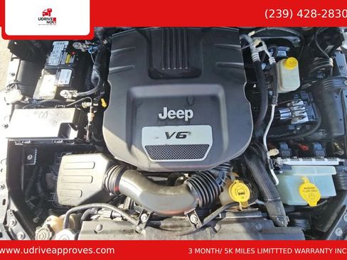 Used 2016 Jeep Wrangler Sport w/ Quick Order Package 24S AWD/4WD image 8