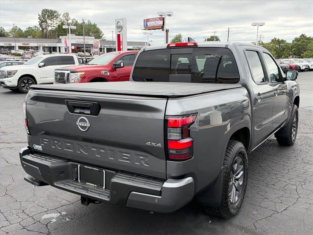 Used 2026 Nissan Frontier SV w/ Tow Package AWD/4WD image 3