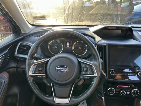 Used 2023 Subaru Forester Touring AWD/4WD image 20