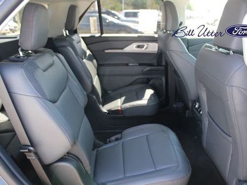 New 2026 Ford Explorer Active w/ Active Comfort Package image 9