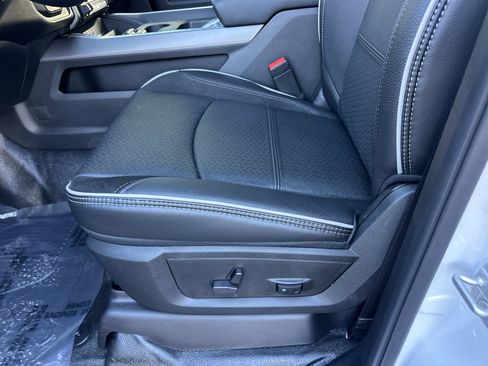 New 2026 RAM 5500 Laramie w/ Laramie Trim Package image 30