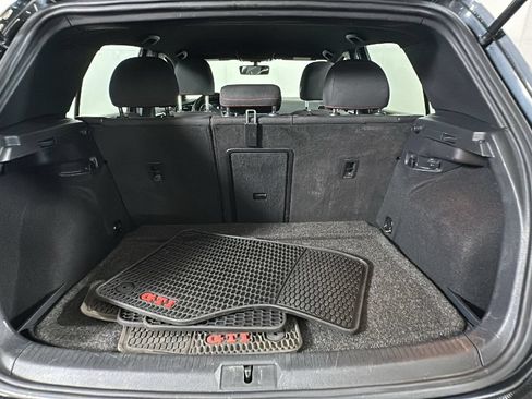 Used 2017 Volkswagen GTI S FWD image 32