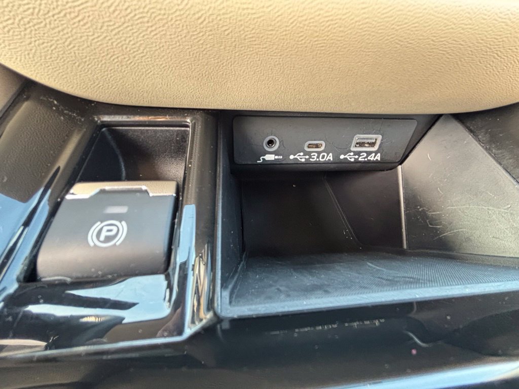 Used 2025 Subaru Legacy Limited AWD/4WD image 18