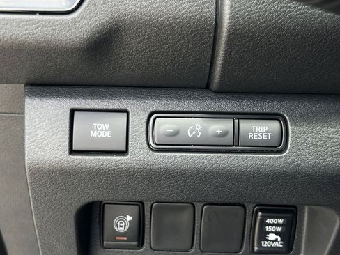 New 2026 Nissan Frontier SV w/ SV Convenience Package RWD image 12
