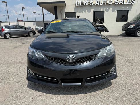 Used 2012 Toyota Camry SE FWD image 3