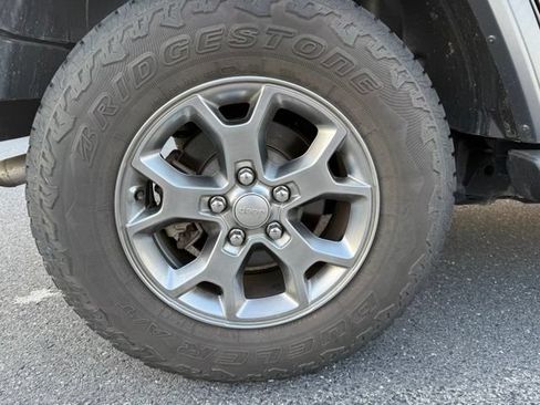 Used 2020 Jeep Wrangler Unlimited Sport AWD/4WD image 27