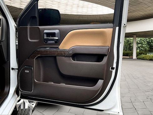 Used 2017 GMC Sierra 1500 Denali image 18