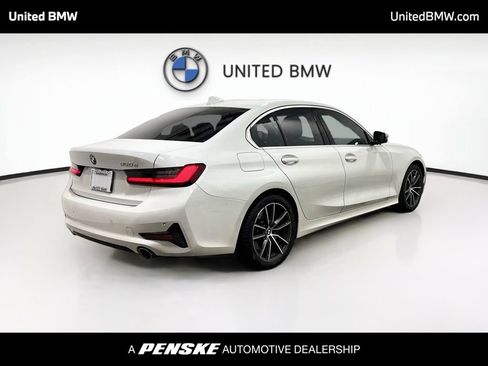 Used 2021 BMW 330e w/ Premium Package RWD image 5