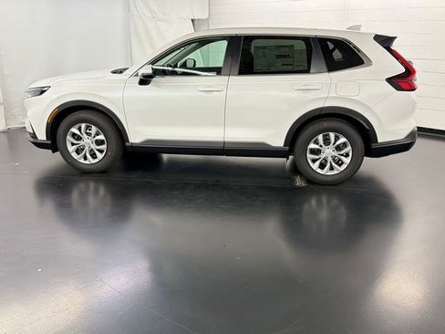 New 2026 Honda CR-V LX image 2