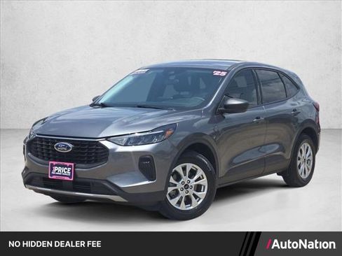 Used 2025 Ford Escape Active FWD image 1
