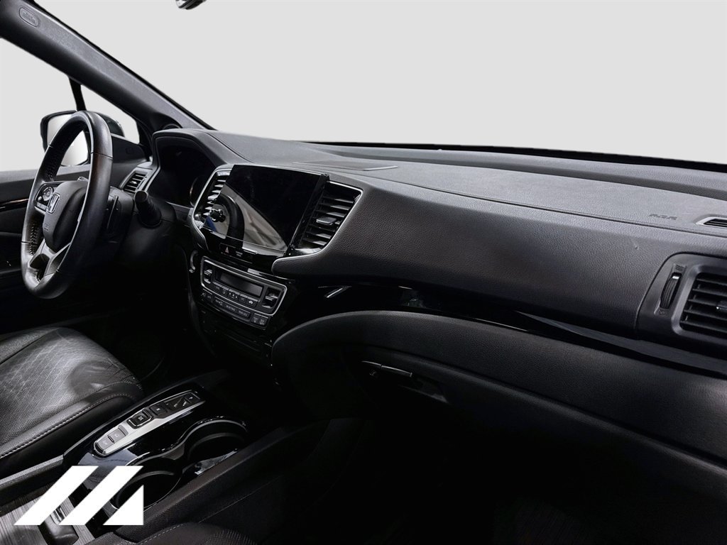 Used 2021 Honda Passport Touring image 32