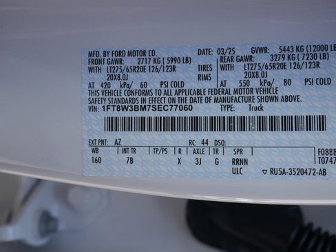 New 2025 Ford F350 Platinum w/ FX4 Off-Road Package image 28