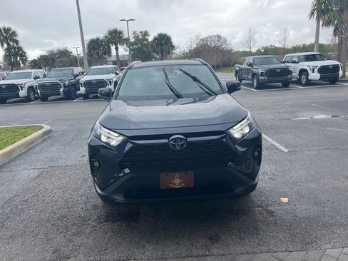Used 2023 Toyota RAV4 XLE Premium image 2