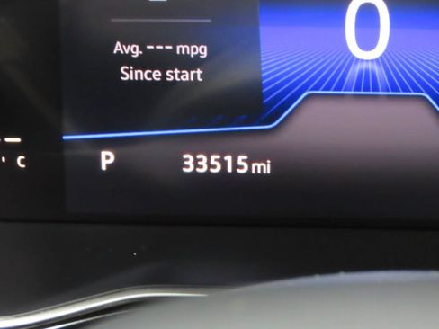 Used 2024 Volkswagen Jetta SE FWD image 9